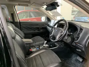 Mitsubishi Outlander 2.4 PHEV AWD 2018 Black