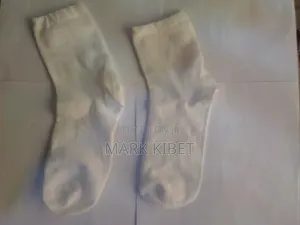 Versatile Women's White Socks Crew Socks Calf Length
