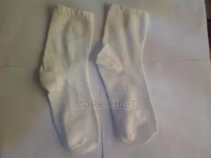 Versatile Women's White Socks Crew Socks Calf Length