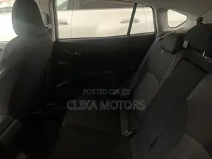 Subaru Impreza 2.0i AWD Hatchback 2018 Silver