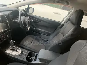 Subaru Impreza 2.0i AWD Hatchback 2018 Silver