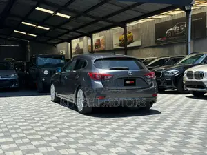 Mazda Axela 2018 Gray
