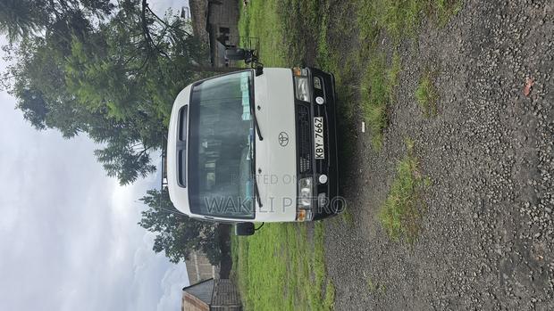 Toyota Coaster 2006 White - thumbnail 12