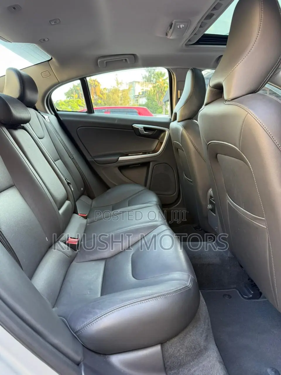 Volvo S60 2018 Silver