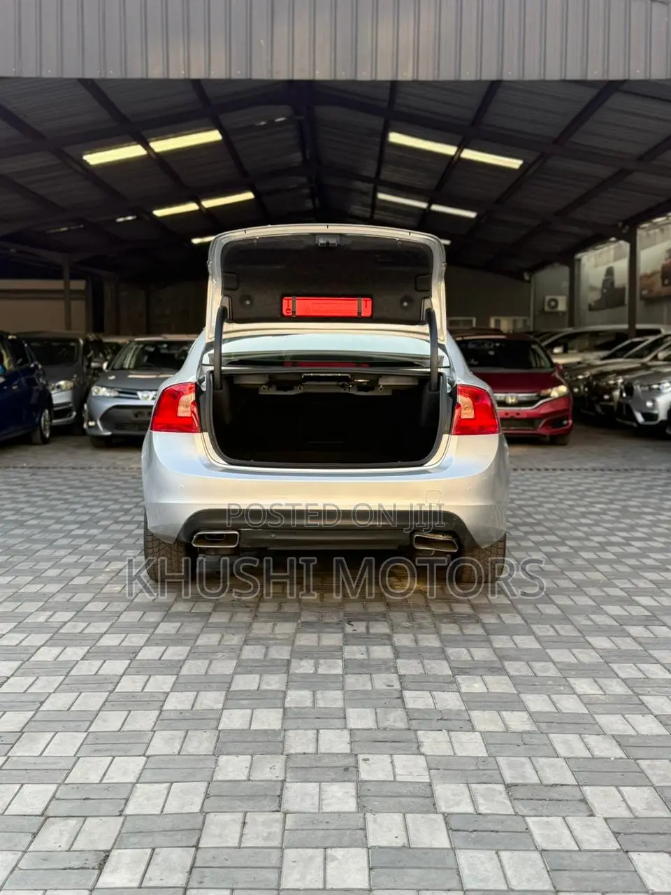 Volvo S60 2018 Silver