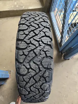 235/85r16 Bfgoodrich K03