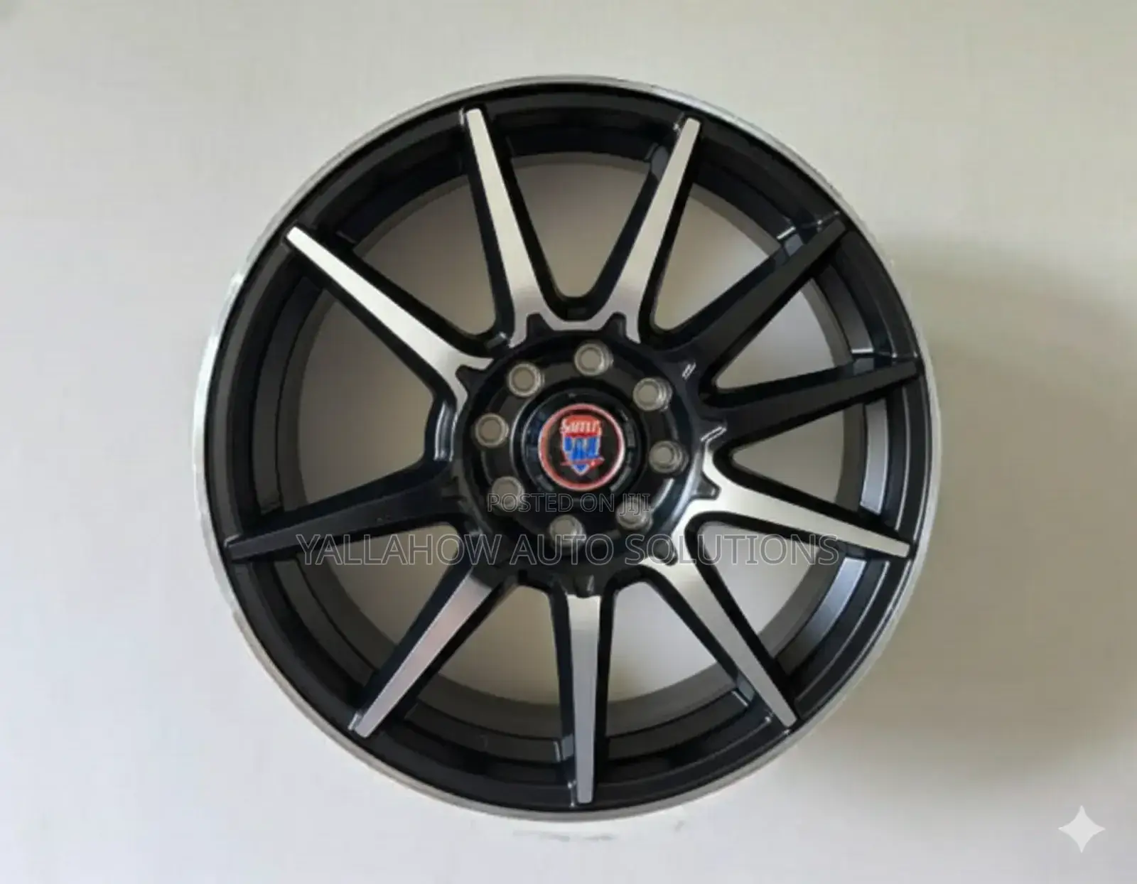 15 Inch Silver Black Stylish Rims | Durable Eye-Catching Wheels