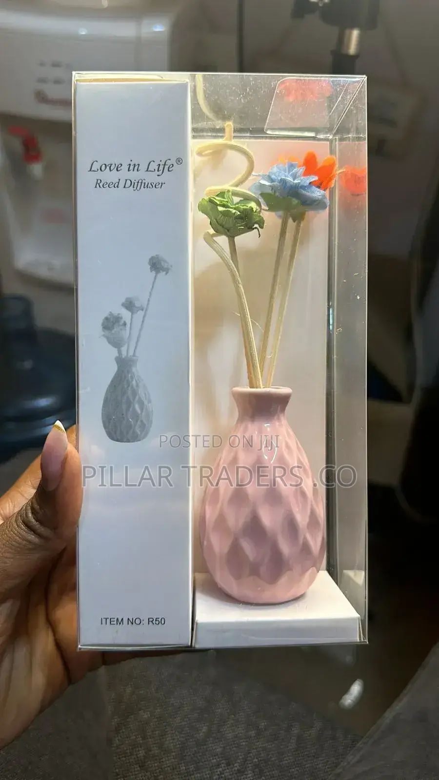 Decorative Flowers/Ceramic Vase Reed Diffuser