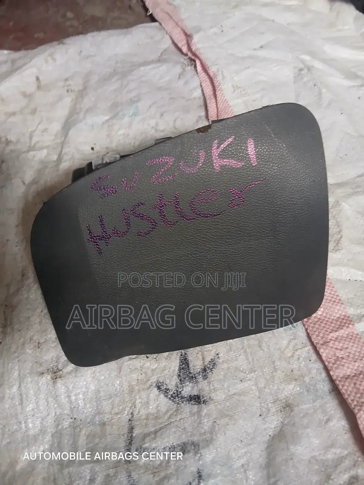 Suzuki Hustler Dashboard and Steering Airbags