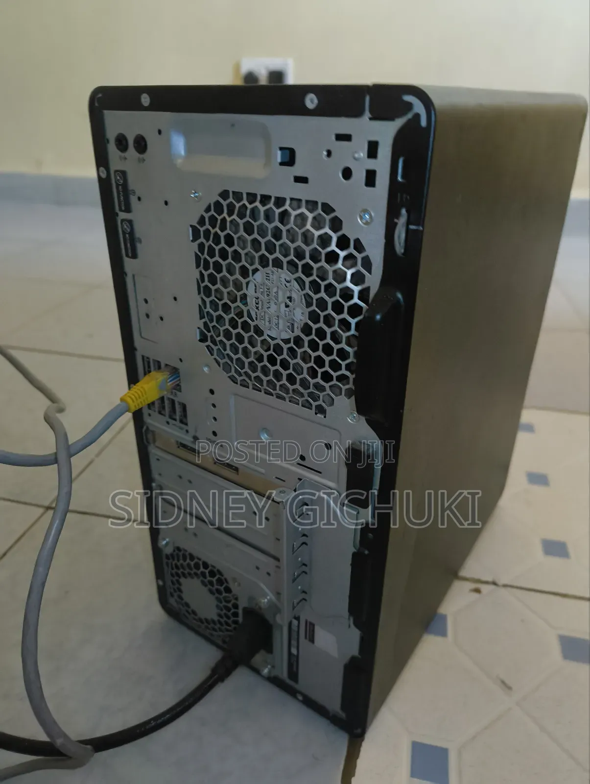 Desktop Computer HP EliteDesk 705 G3 16GB AMD Ryzen HDD 512GB