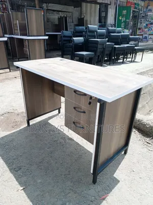 Quality Metallic and Desk
