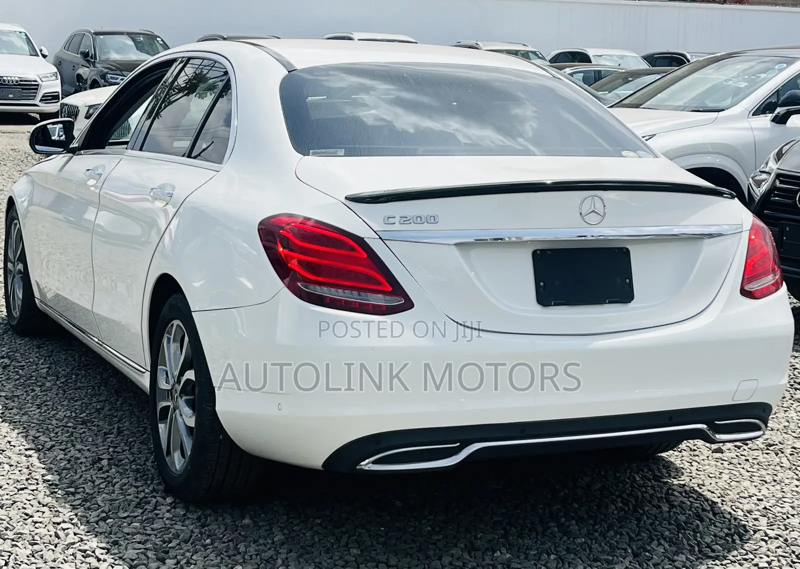 Mercedes-Benz C200 2018 White