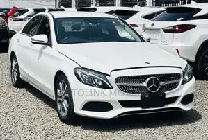 Mercedes-Benz C200 2018 White