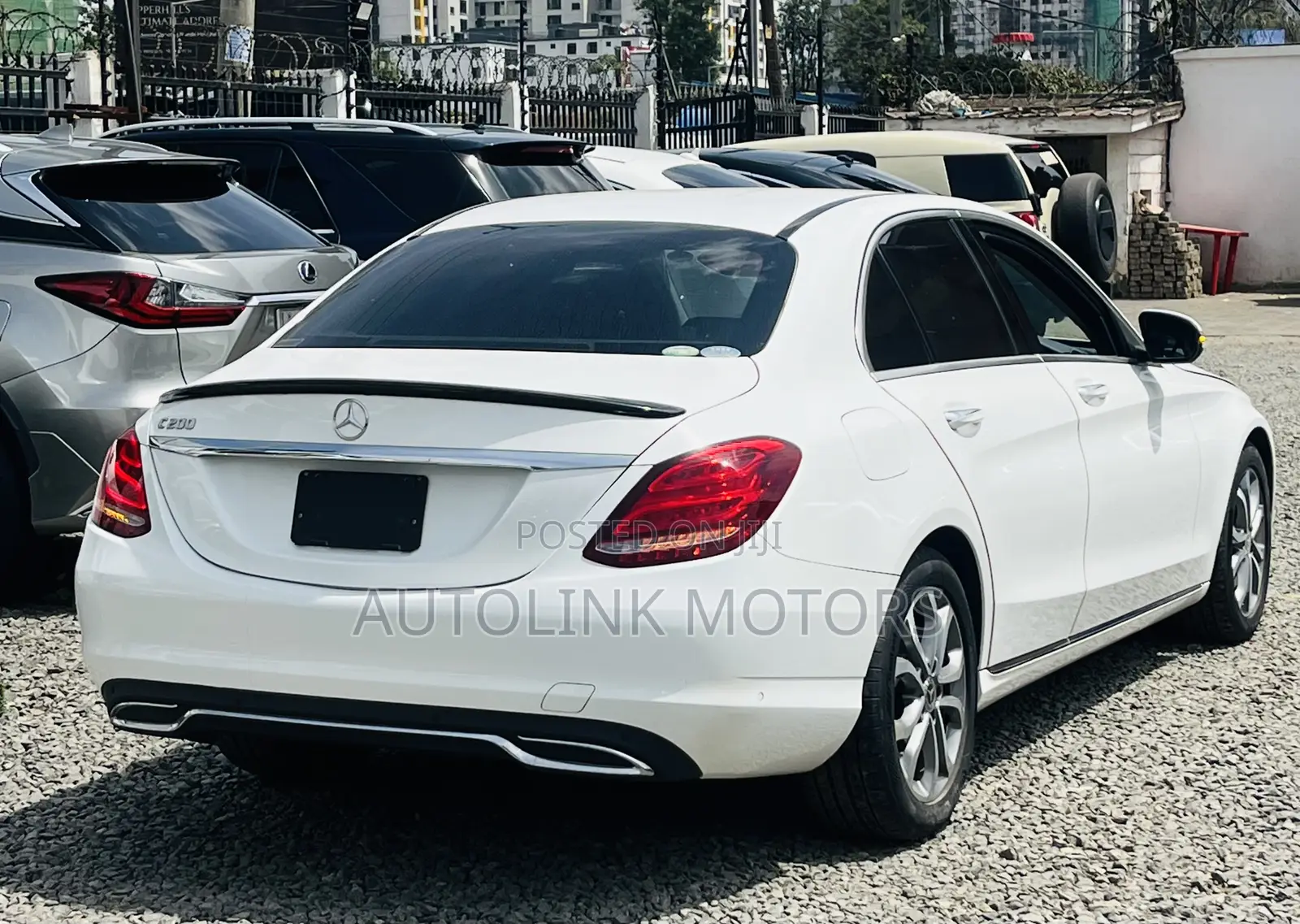 Mercedes-Benz C200 2018 White