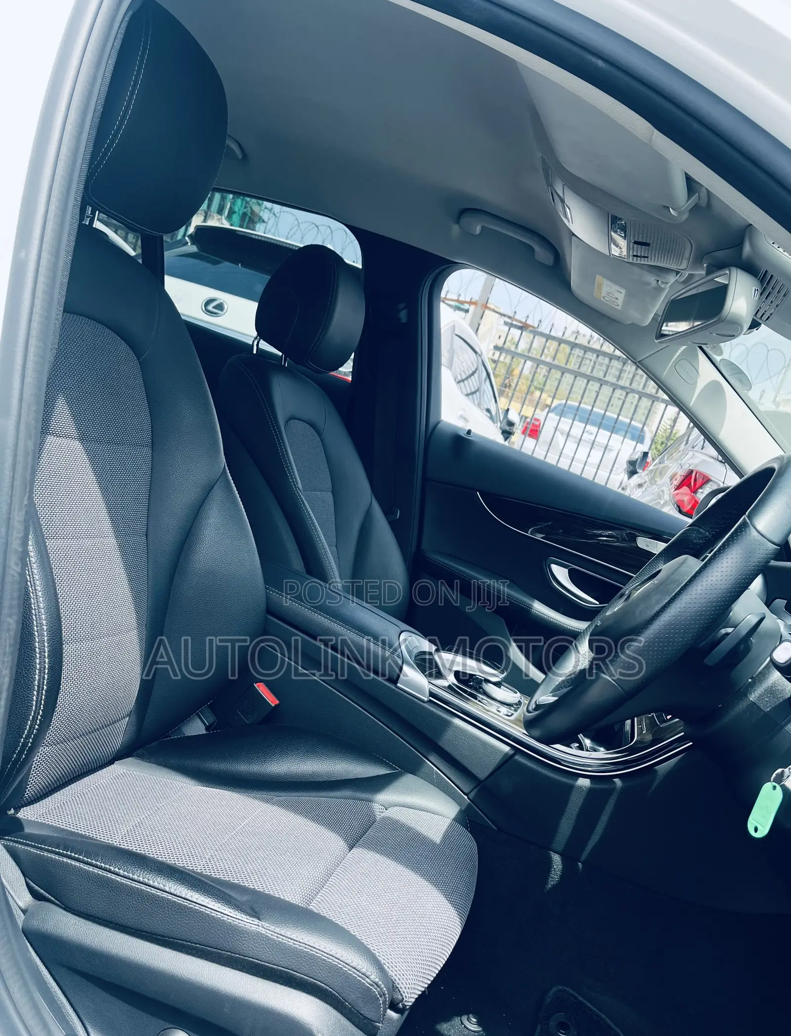 Mercedes-Benz C200 2018 White