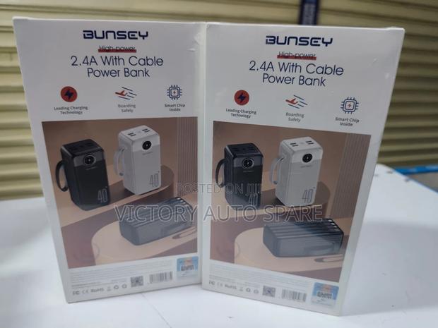 Buncy Powerbank 40000mah 4 in 1 Cable - thumbnail 3