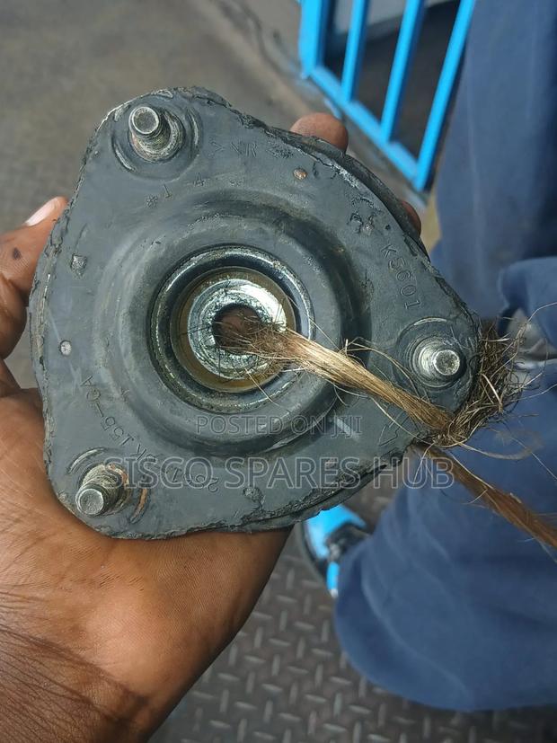 Shock Mounting Mazda Verisa/Demio 2005 - thumbnail 2