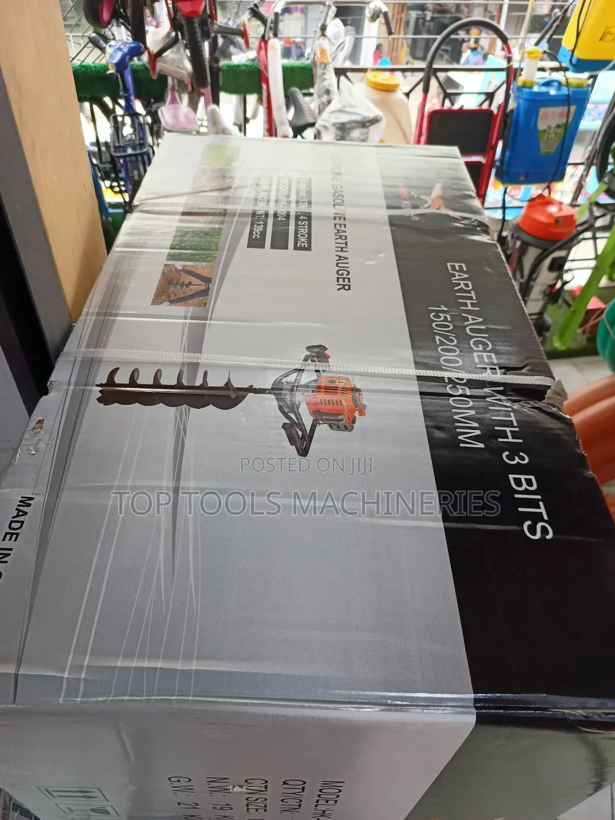 Hawking Earth Auger 4 Stroke With 3 Bits