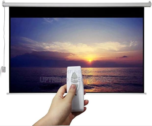 Motorized 180×180 Cm Screen – Premium Clarity With One-Touch Control - thumbnail 3