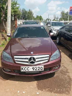 Mercedes-Benz C200 2008 Maroon