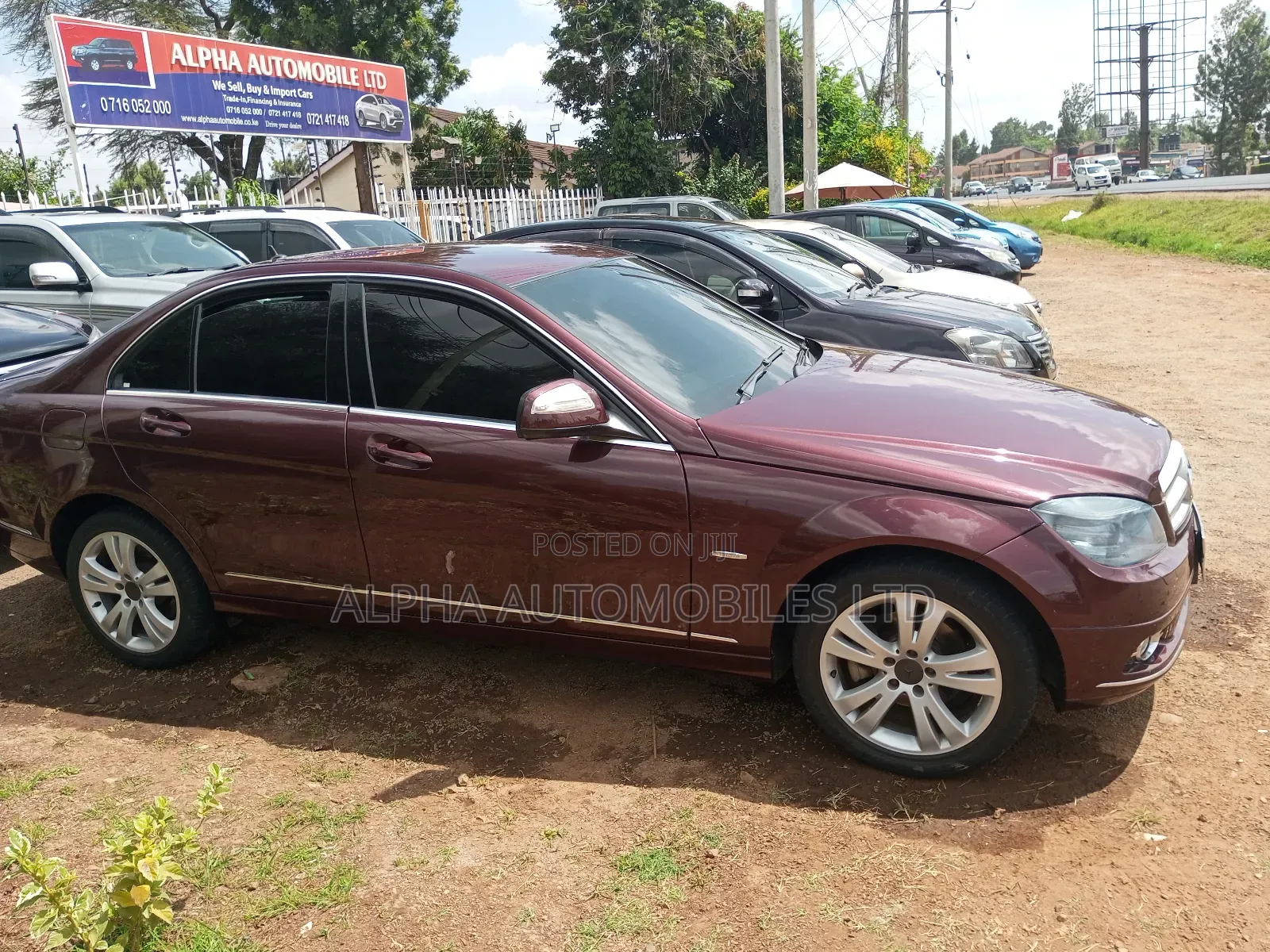 Mercedes-Benz C200 2008 Maroon