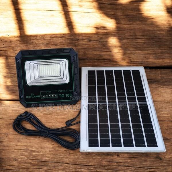 Jsot 100w High Brightness Solar Flood Light With Inbuilt Battery