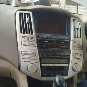 Harriah 240 Radio Screen