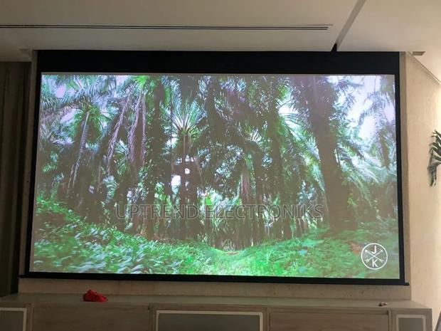 Electric 180×180 Cm Roll-Down Screen –Durable Ready for Action - thumbnail 2