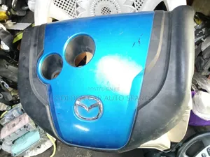 Egene Cover Mazda