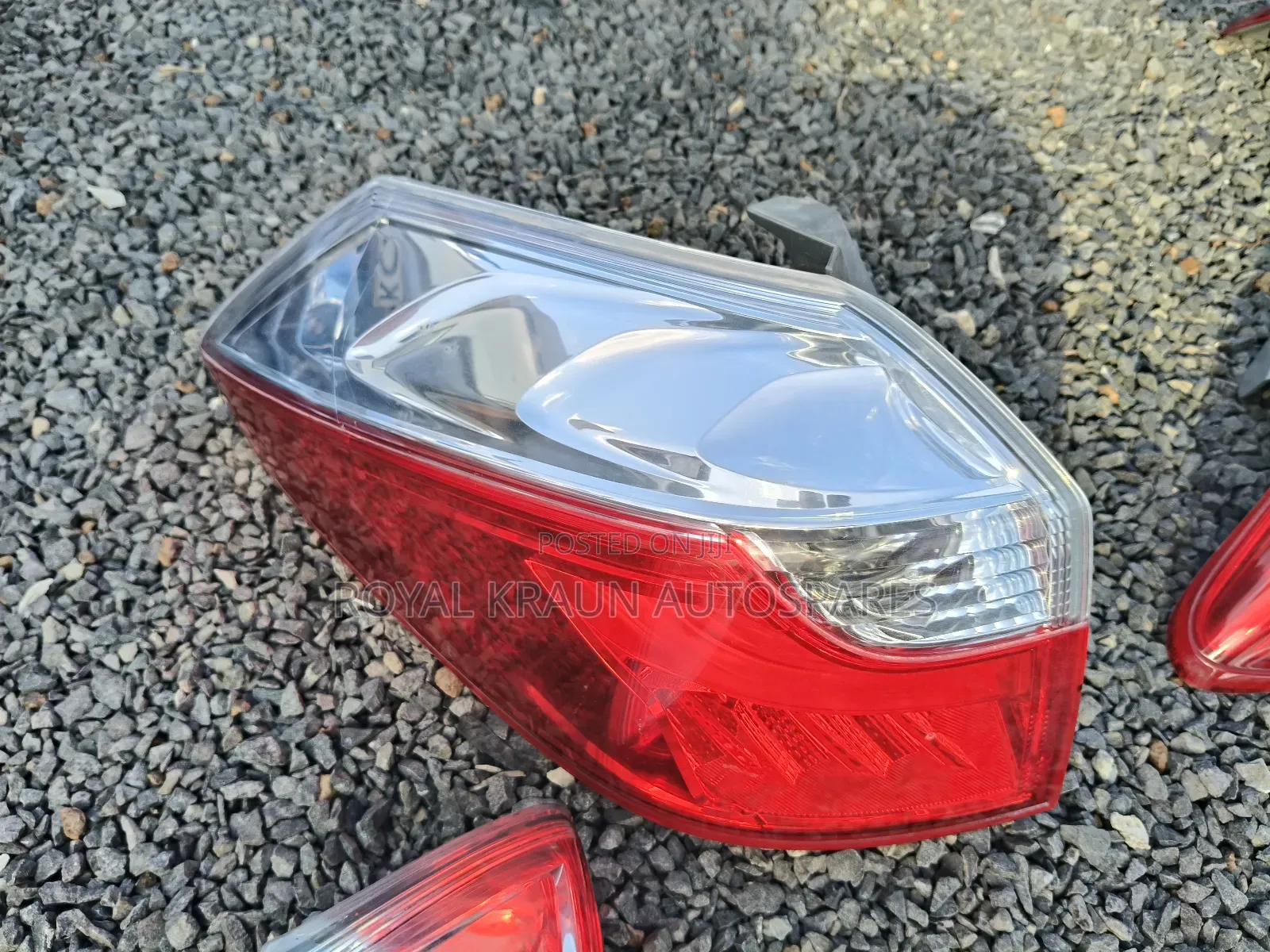 Honda Fit Shuttle 2015/2016 Model Backlights