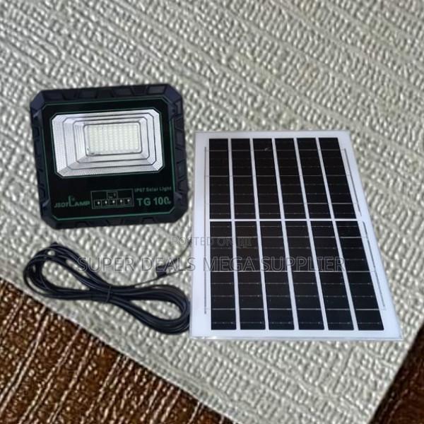 Jsot 100w Premium Solar Flood Light With Ip66 Waterproof Build
