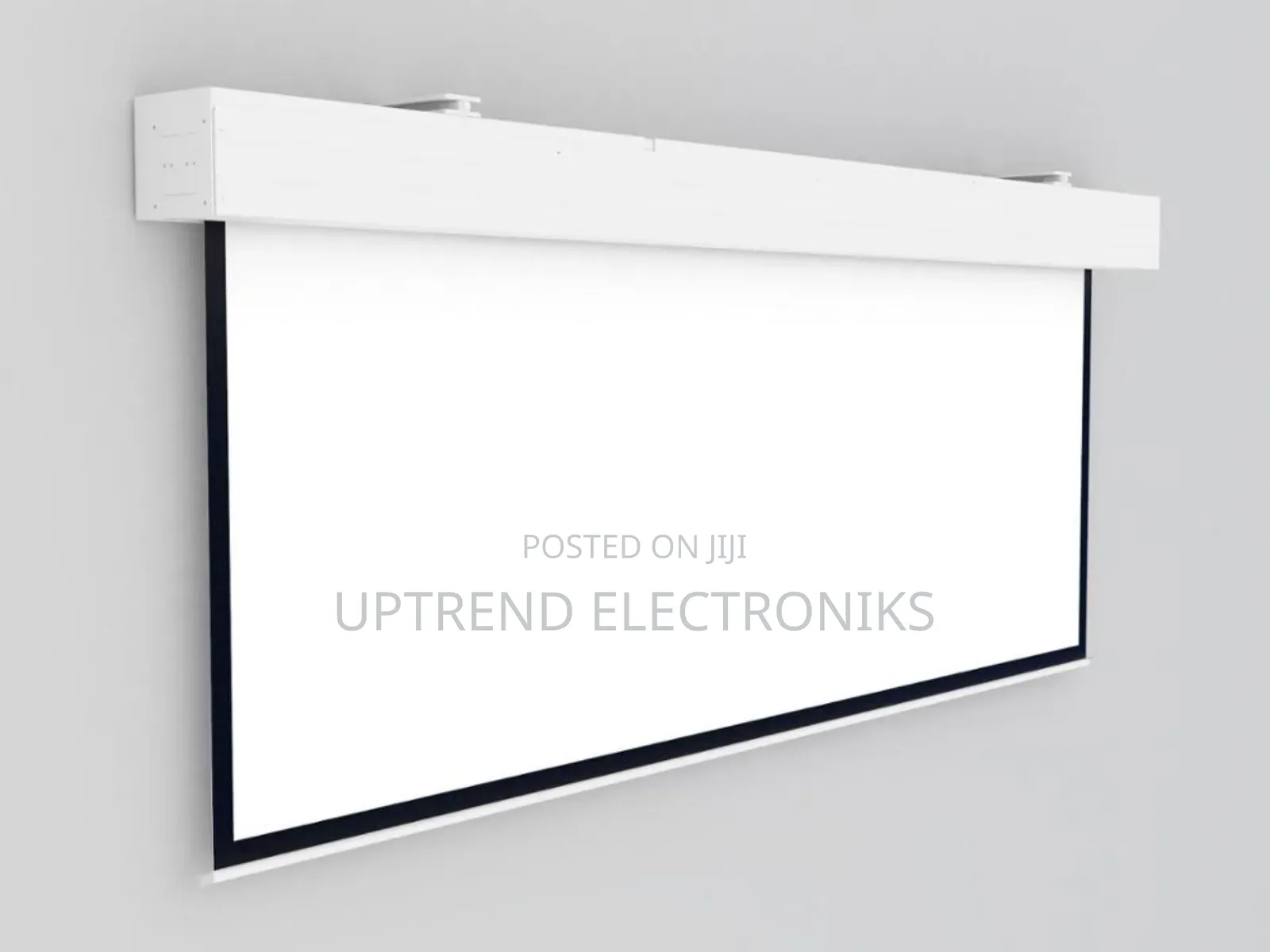 Extra-large 200×200 Cm Screen – Wide, Durable & Ready For Action 🖥🔥