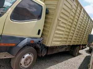 Mitsubishi Fh KCB Yom 2014 Local Manual Diesel