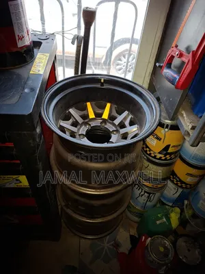 Set of Unused Fueloff Set of Road Rims Six Hole