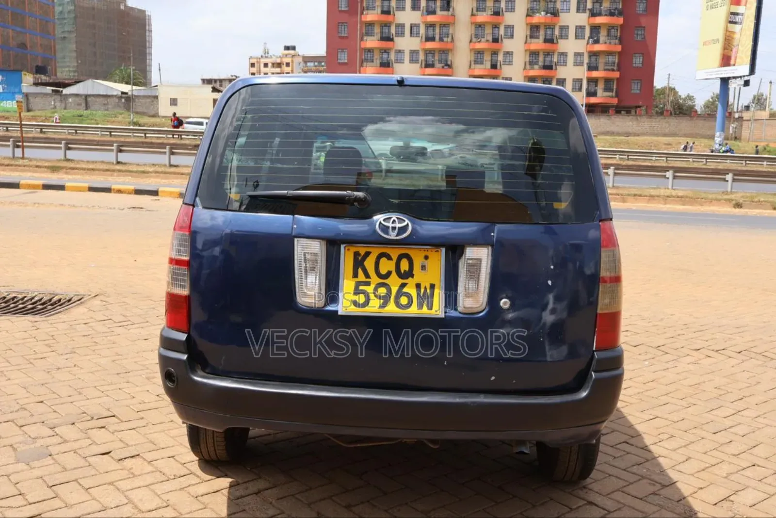 Toyota Succeed 2011 Blue