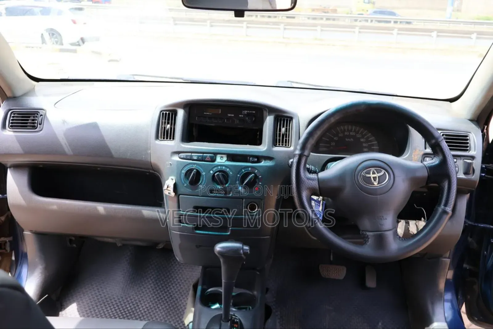 Toyota Succeed 2011 Blue