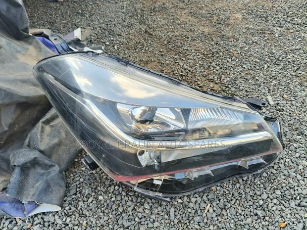 Vitz 2016 Model Headlights - main view