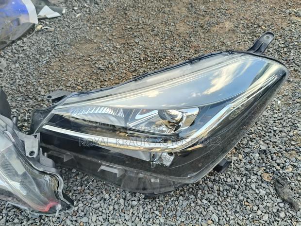 Vitz 2016 Model Headlights - thumbnail 3