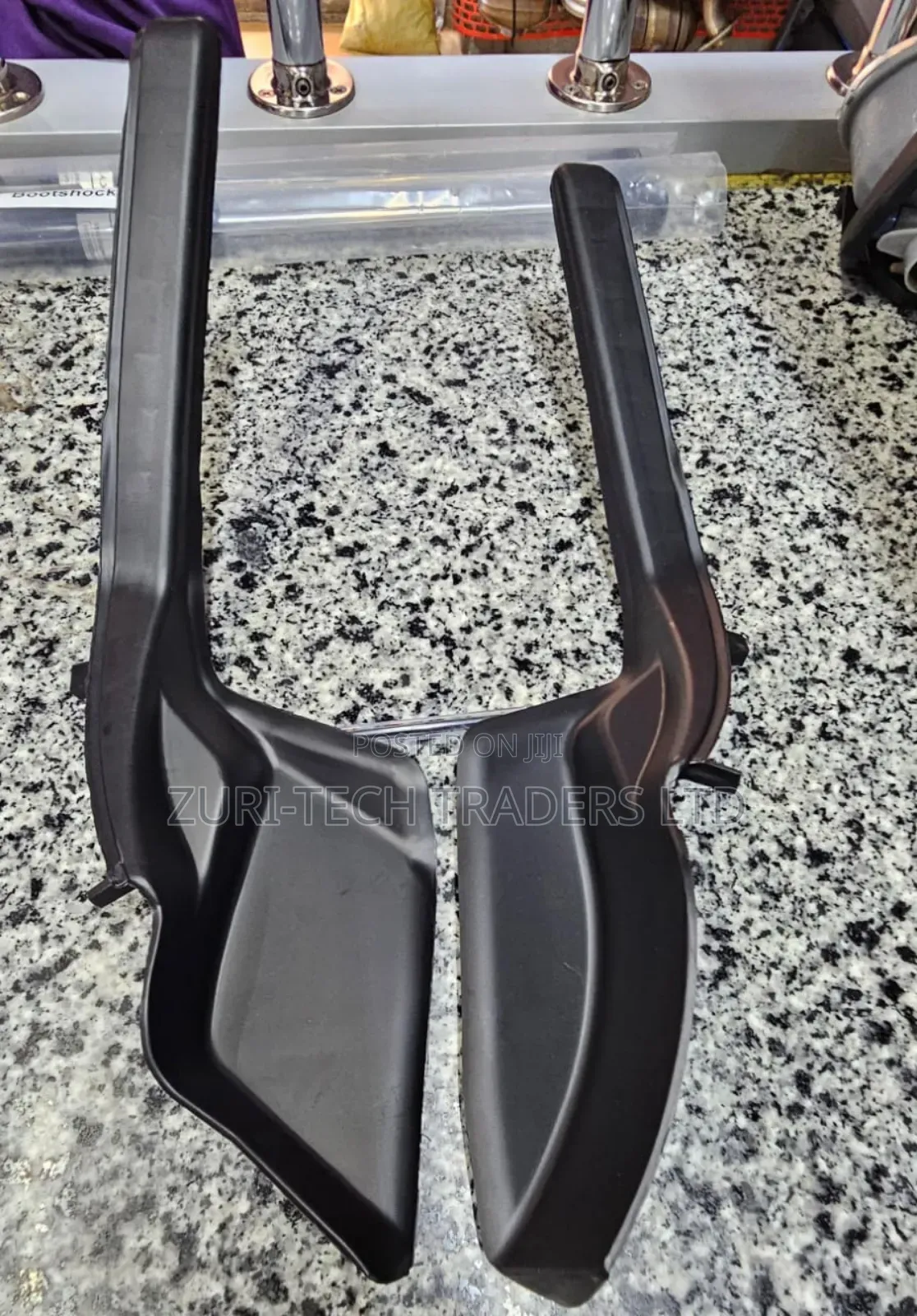 Windscreen  Finisher  Rav 4 2018