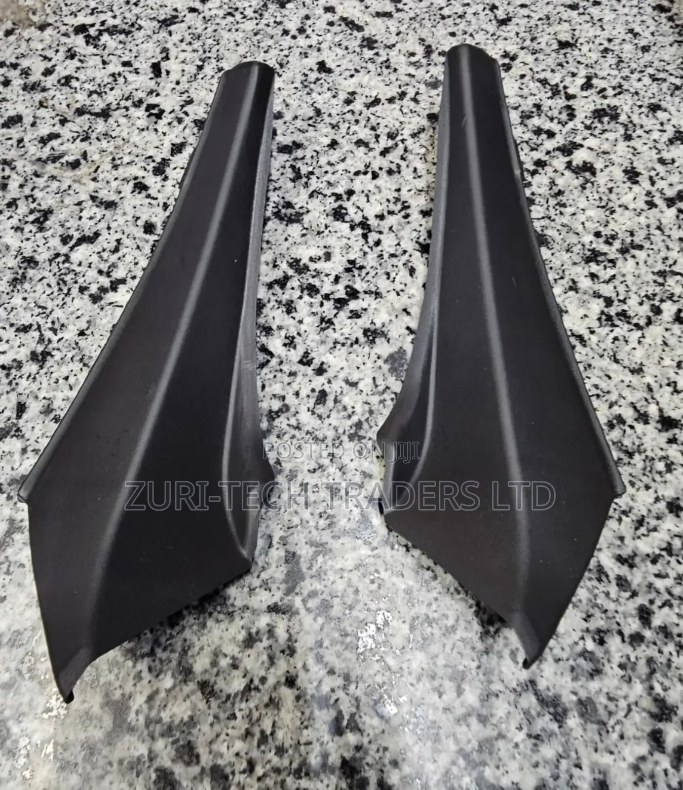 Windscreen Finisher Rav4 2014