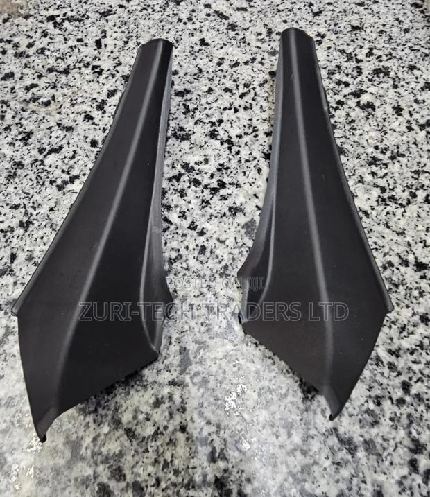 Windscreen Finisher Rav4 2014