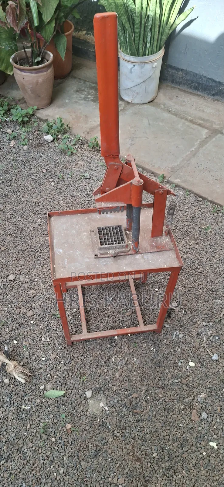 Chips Cutter