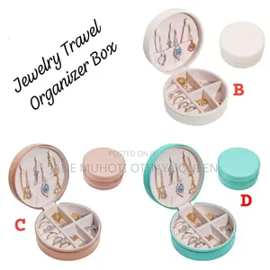 *Portable Travel Storage Organizer Jewelry Case