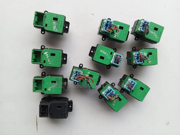 Honda Stepwagon Single Switch