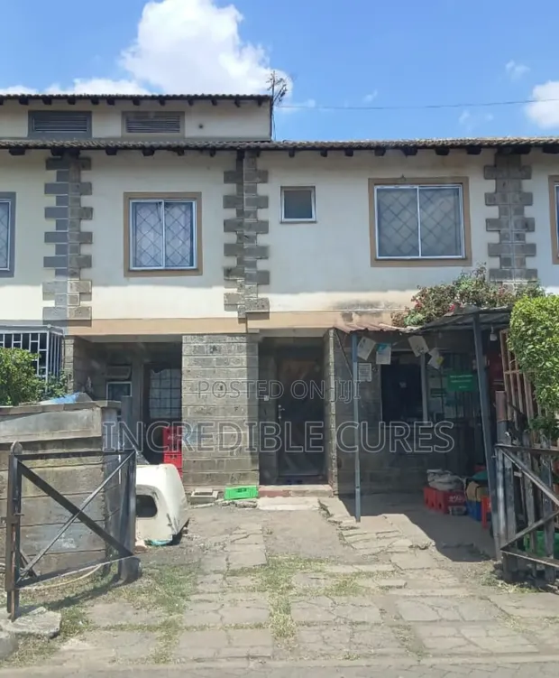 4bdrm Mansion in Baraka Estate, Embakasi for sale