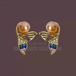 Luxury Bling Stud Earrings