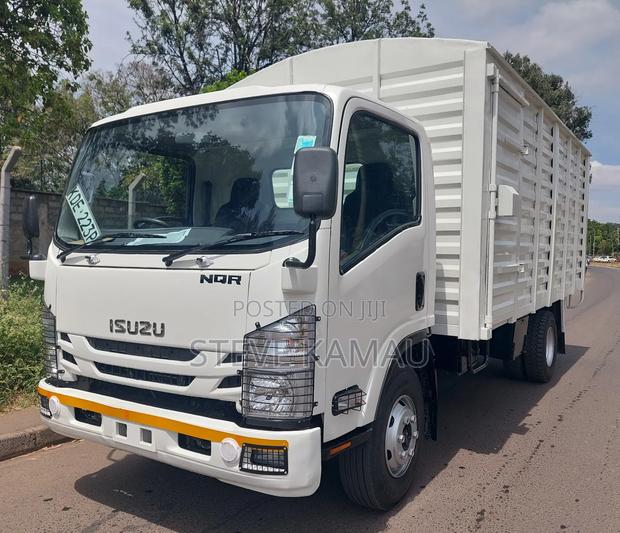 Isuzu NQR Kde - main view