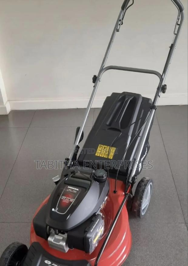 Honda Lawn Mower Machine/N - main view