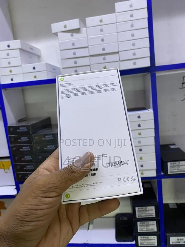 New Apple iPhone 14 128 GB Black - thumbnail 3