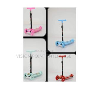 3 Wheels Kids Scooter - thumbnail 2